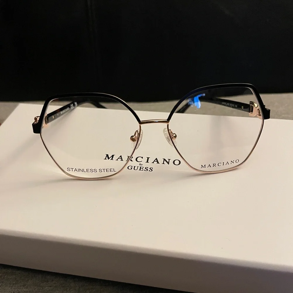 Guess by Marciano GM0391-002 55mm Eyeglasses New In Box with Cloth
